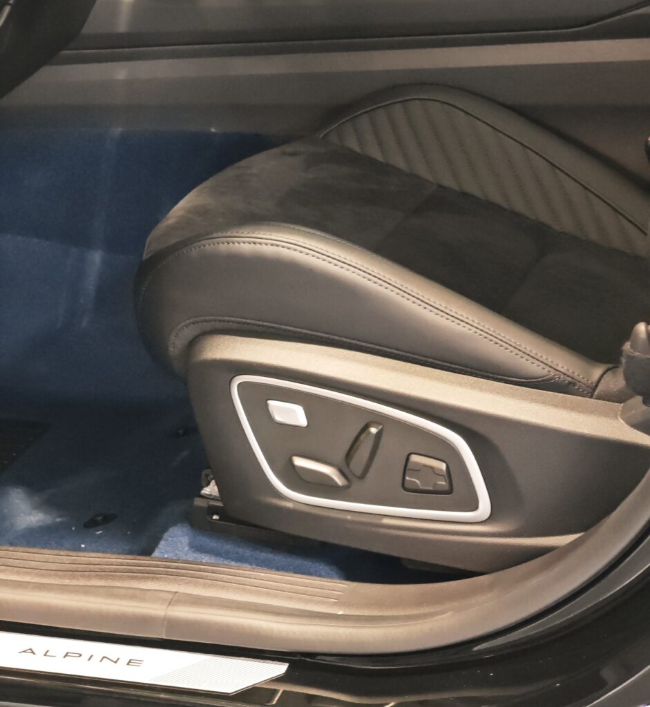 Renault Rafale Exposé-Bild 32