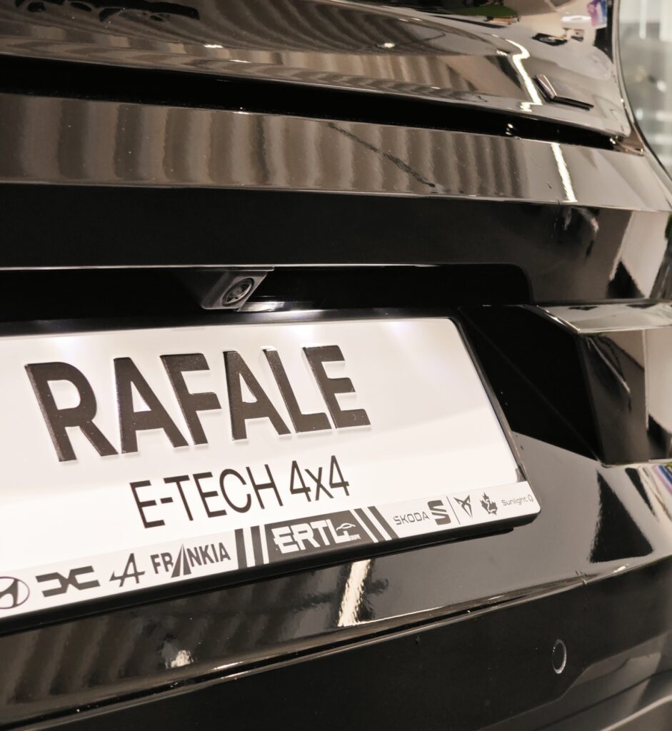 Renault Rafale Exposé-Bild 40