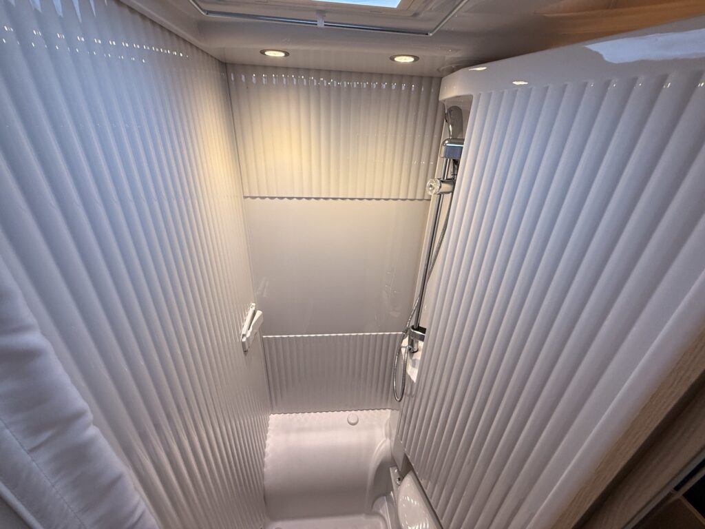 Sunlight V Exposé-Bild 36