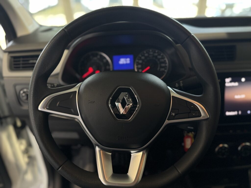 Renault Express Exposé-Bild 17