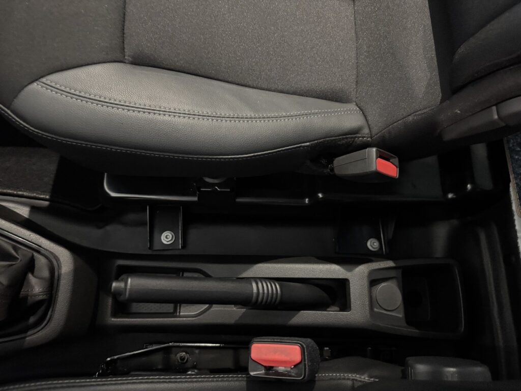 Renault Express Exposé-Bild 28