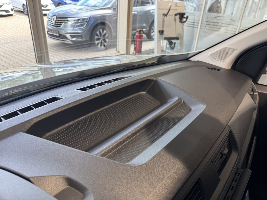 Renault Express Exposé-Bild 30