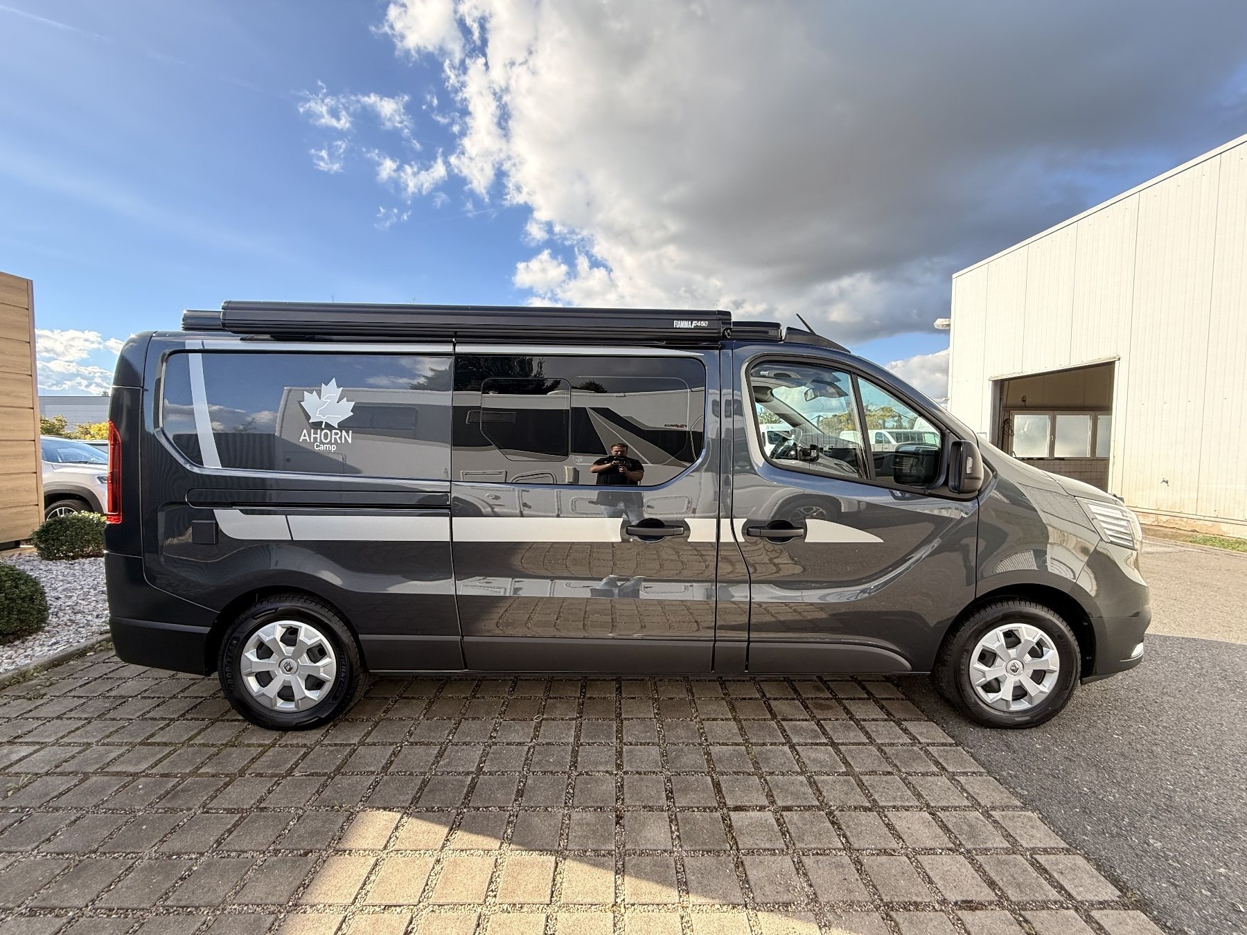 Ahorn Van Exposé-Bild 4