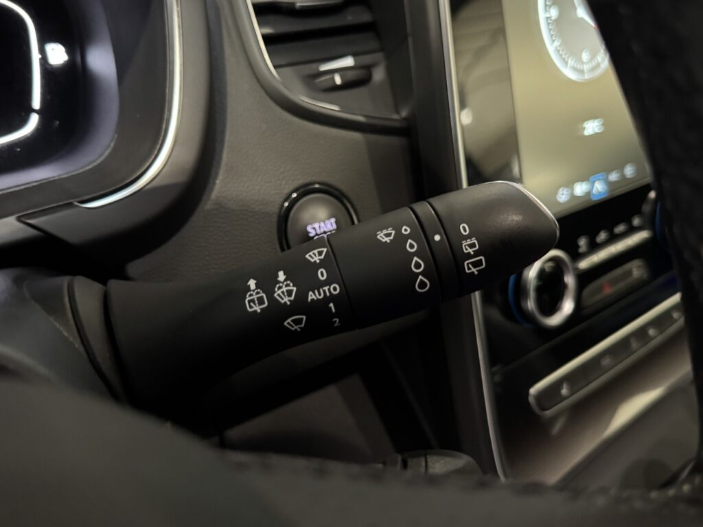 Renault Scenic Exposé-Bild 21