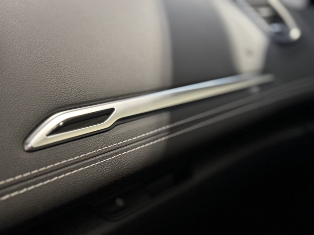 Renault Scenic Exposé-Bild 30