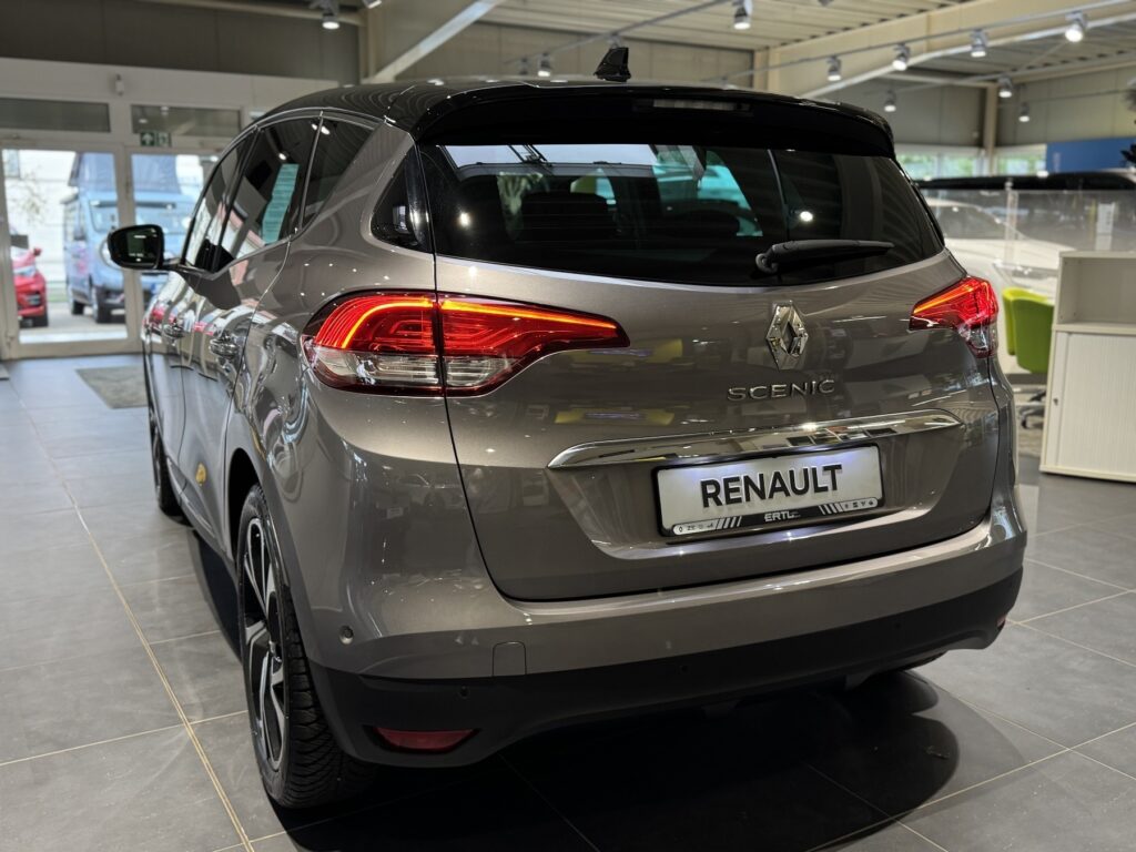 Renault Scenic Exposé-Bild 11