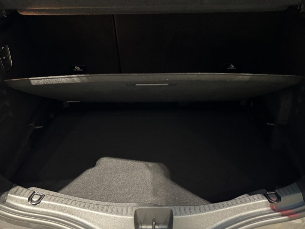 Renault Scenic Exposé-Bild 14