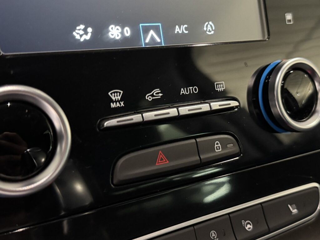 Renault Scenic Exposé-Bild 26