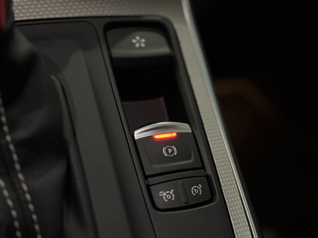 Renault Scenic Exposé-Bild 29