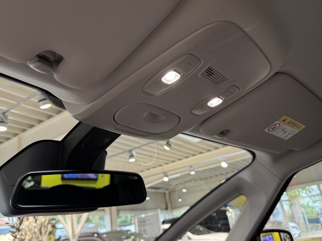 Renault Scenic Exposé-Bild 31