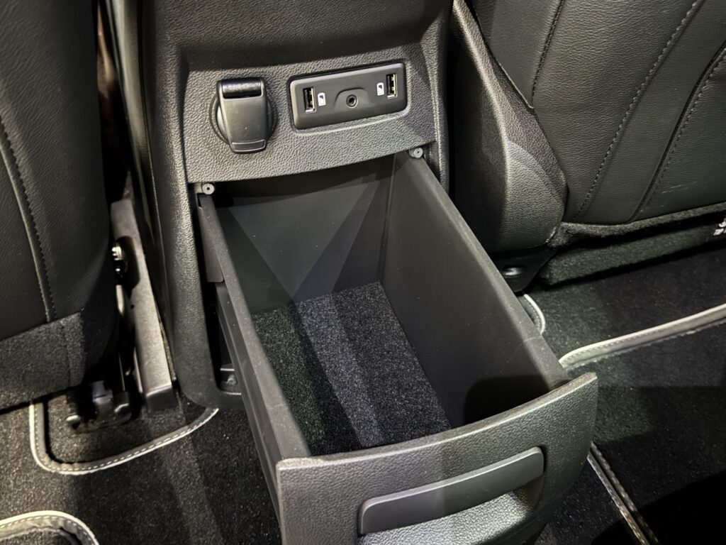 Renault Scenic Exposé-Bild 42