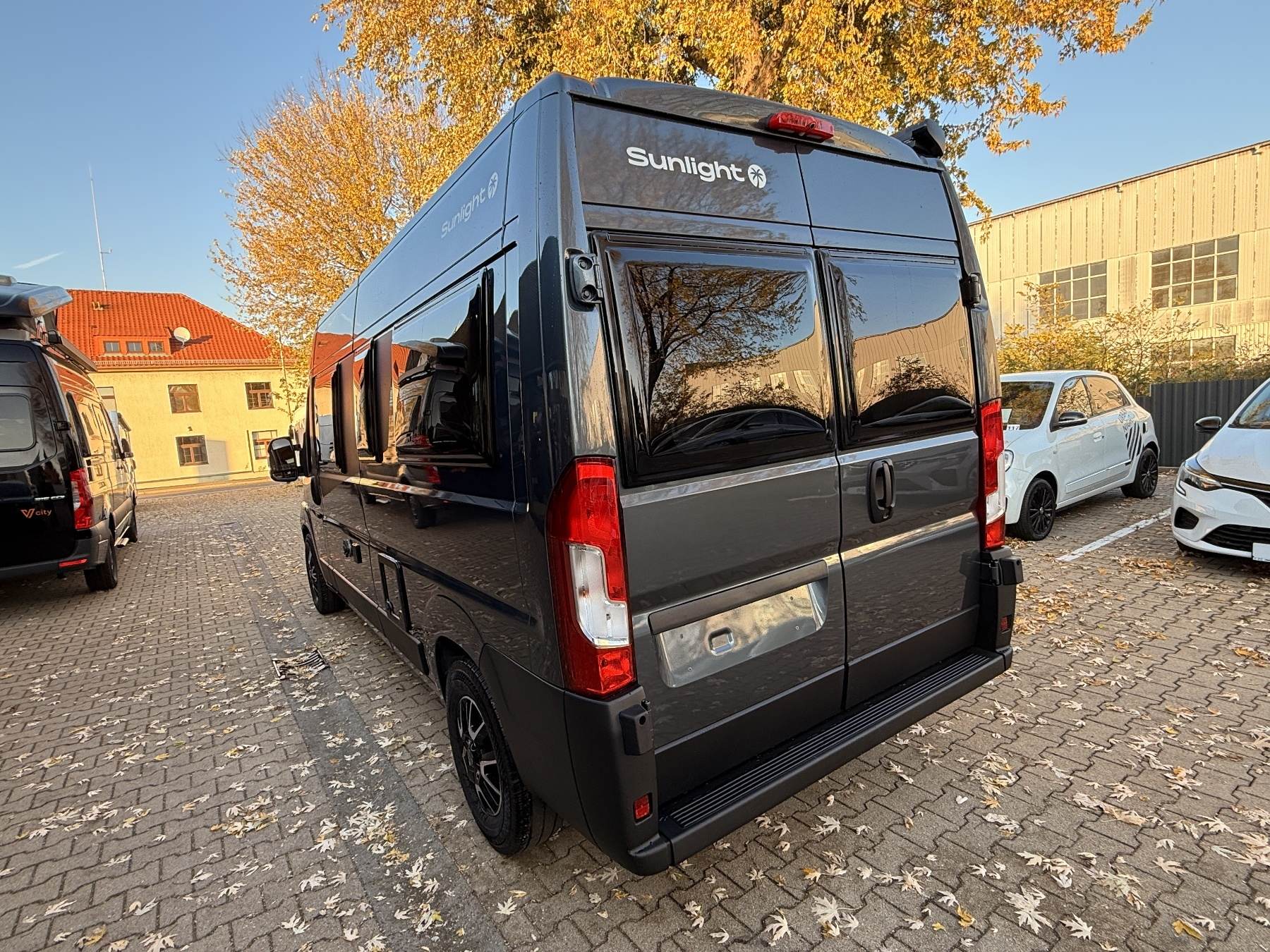 Sunlight Cliff Exposé-Bild 3