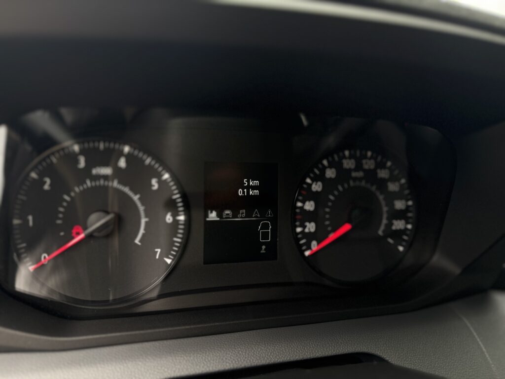 Renault Master Exposé-Bild 11