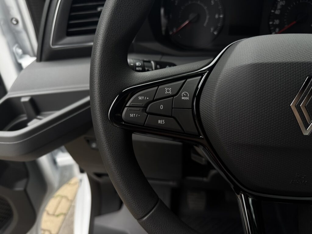 Renault Master Exposé-Bild 14