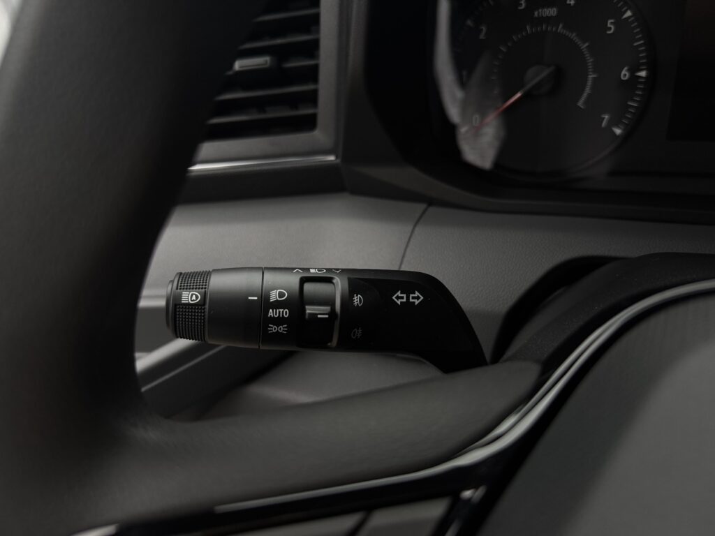 Renault Master Exposé-Bild 17