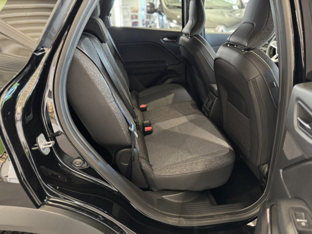 Renault Captur Exposé-Bild 9