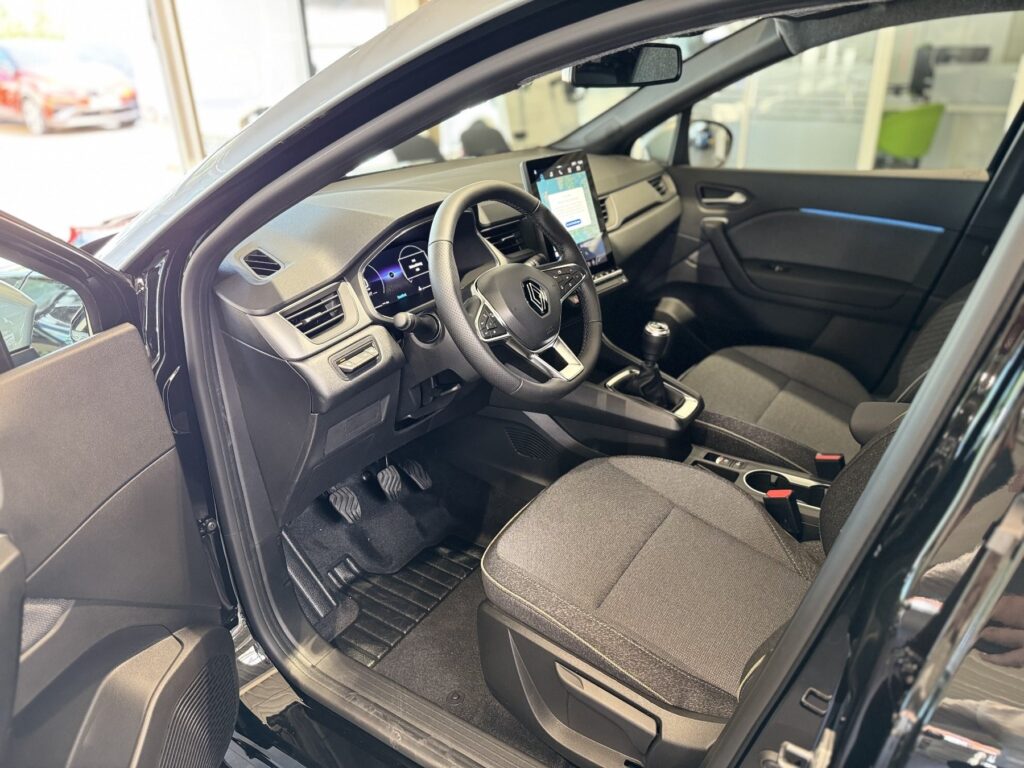 Renault Captur Exposé-Bild 19