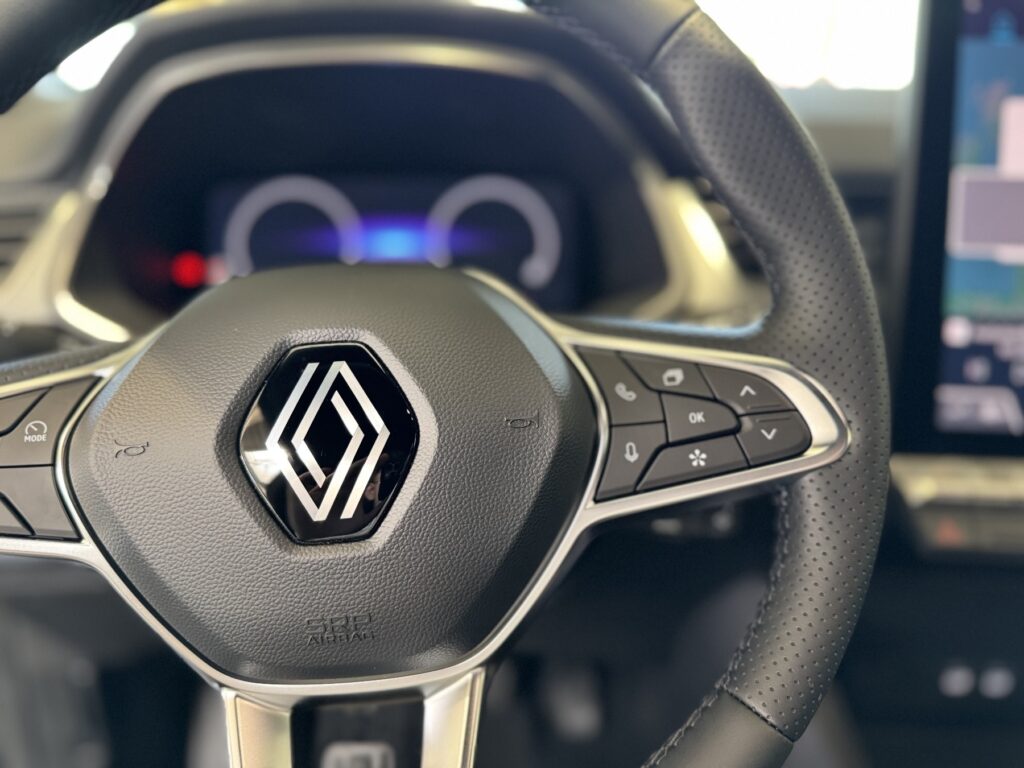 Renault Captur Exposé-Bild 26