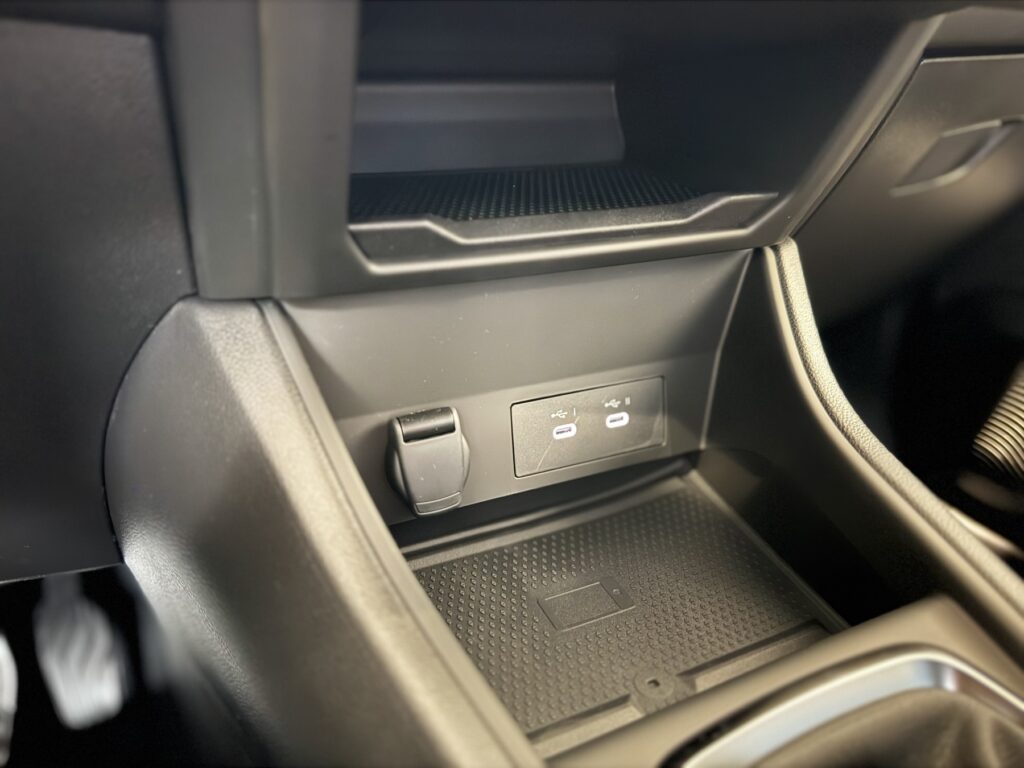 Renault Captur Exposé-Bild 35