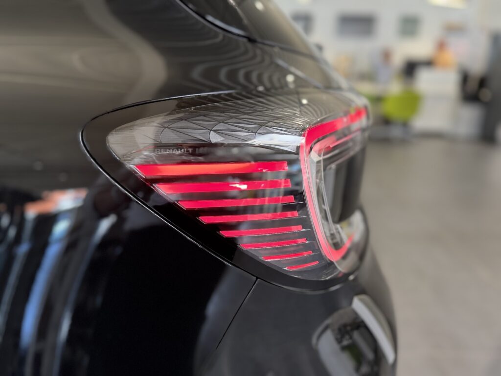 Renault Captur Exposé-Bild 43