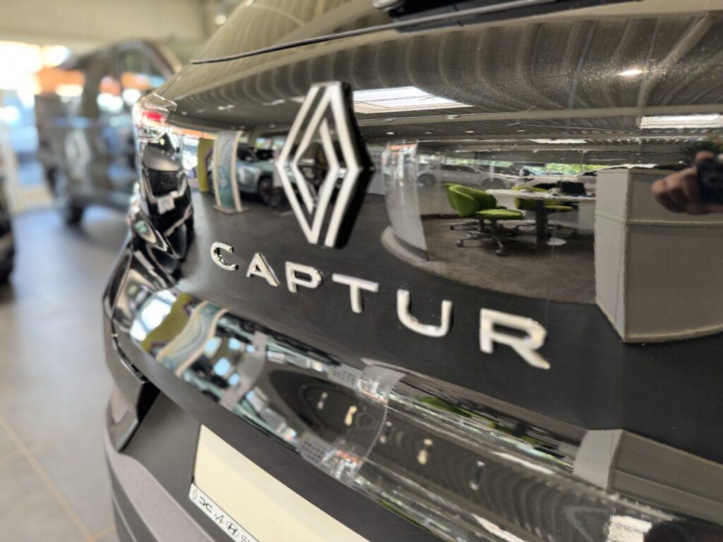 Renault Captur Exposé-Bild 47