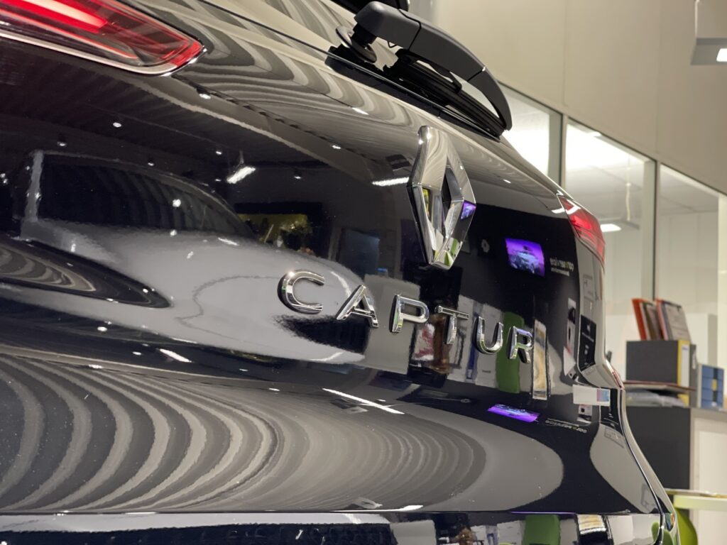 Renault Captur Exposé-Bild 26