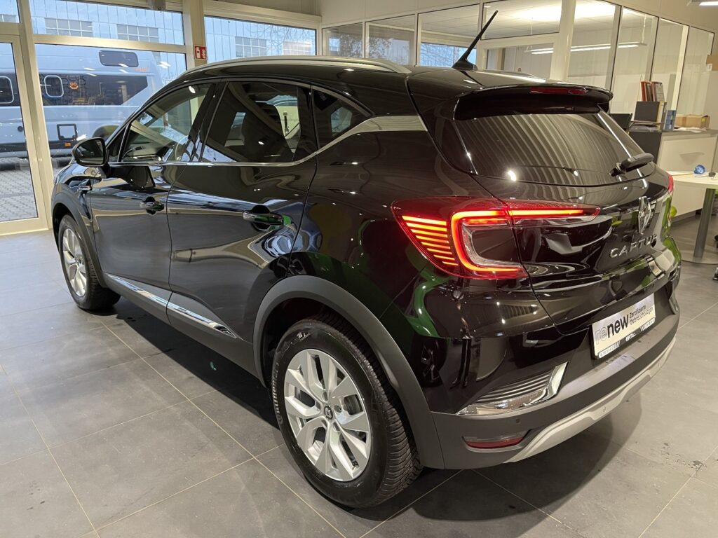 Renault Captur Exposé-Bild 27
