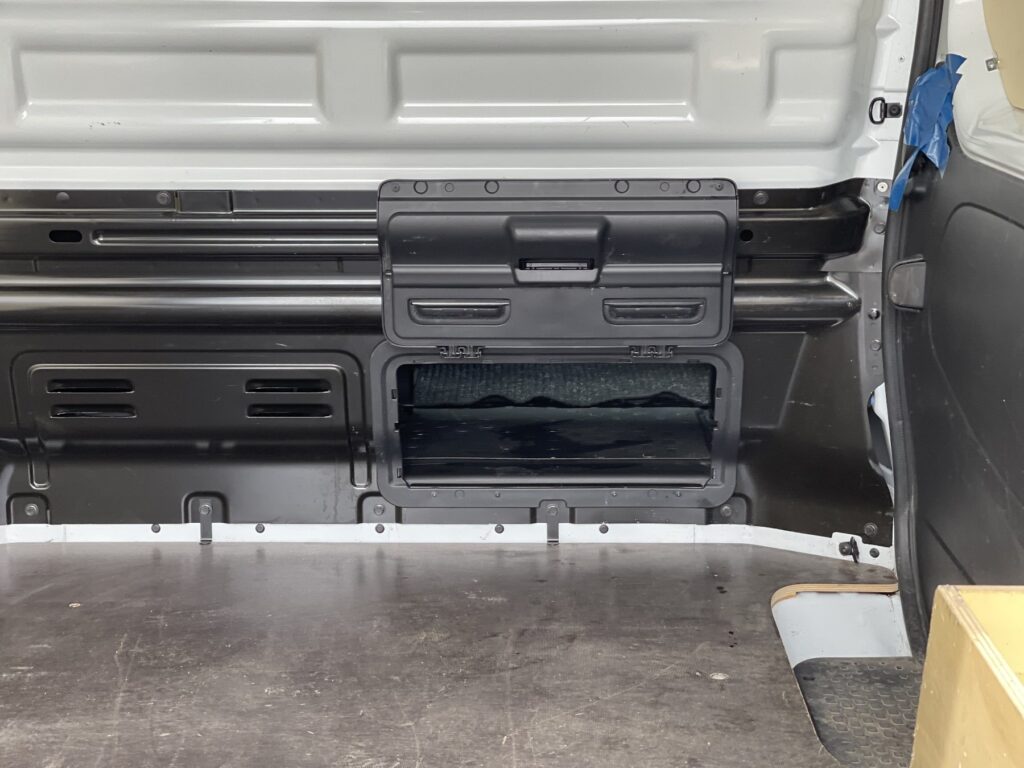 Renault Trafic Exposé-Bild 16