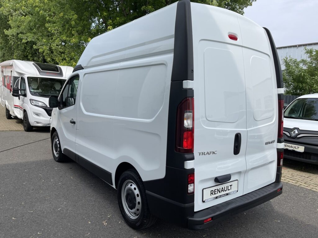 Renault Trafic Exposé-Bild 17