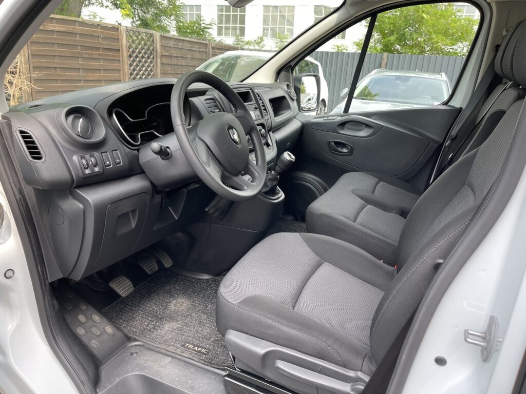 Renault Trafic Exposé-Bild 22