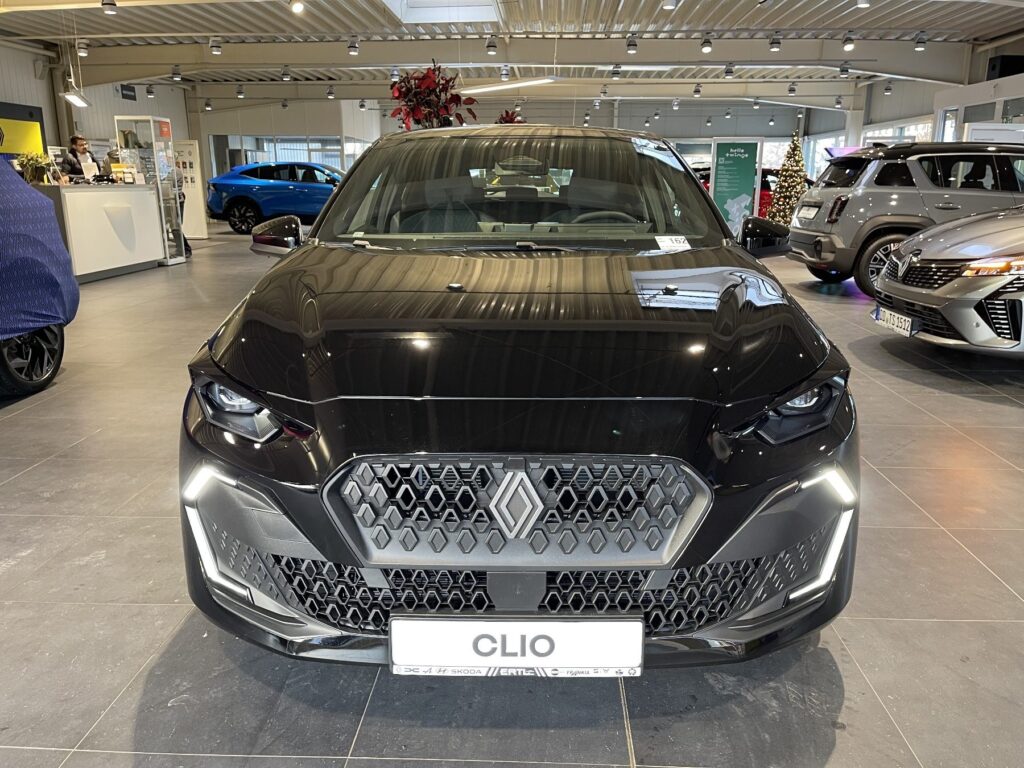 Renault Clio Exposé-Bild 3