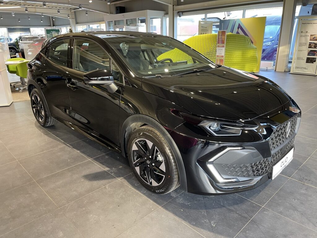 Renault Clio Exposé-Bild 7