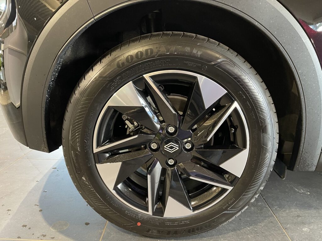 Renault Clio Exposé-Bild 15