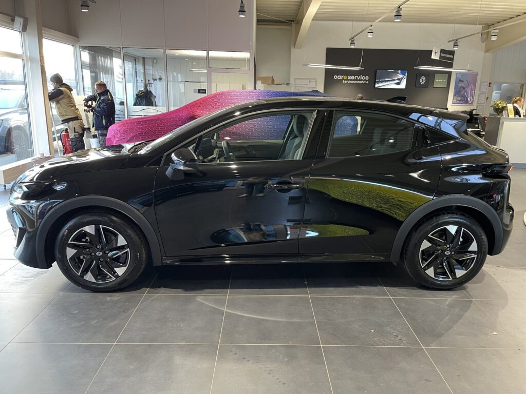 Renault Clio Exposé-Bild 29