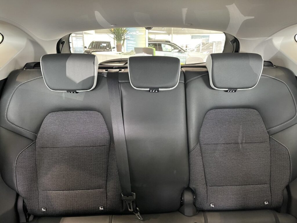 Renault Captur Exposé-Bild 13