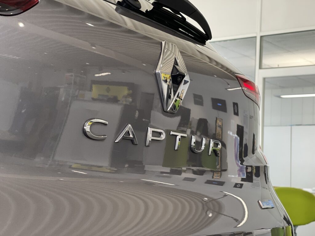 Renault Captur Exposé-Bild 22