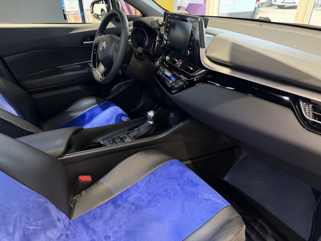 Toyota C-HR Exposé-Bild 6