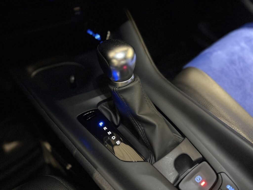 Toyota C-HR Exposé-Bild 24