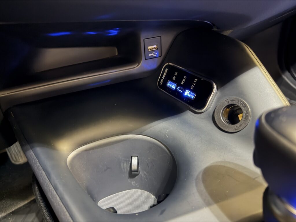 Toyota C-HR Exposé-Bild 27