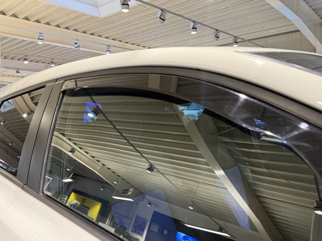 Toyota C-HR Exposé-Bild 42