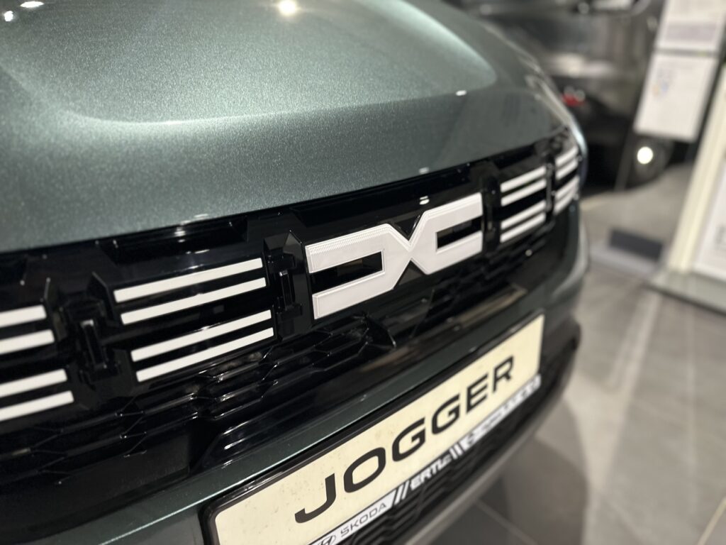 Dacia Jogger Exposé-Bild 7