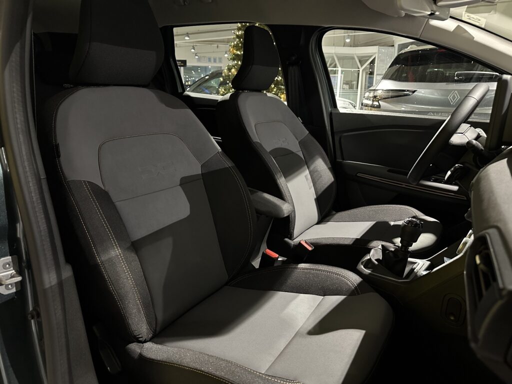 Dacia Jogger Exposé-Bild 26