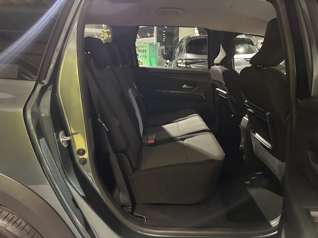 Dacia Jogger Exposé-Bild 27
