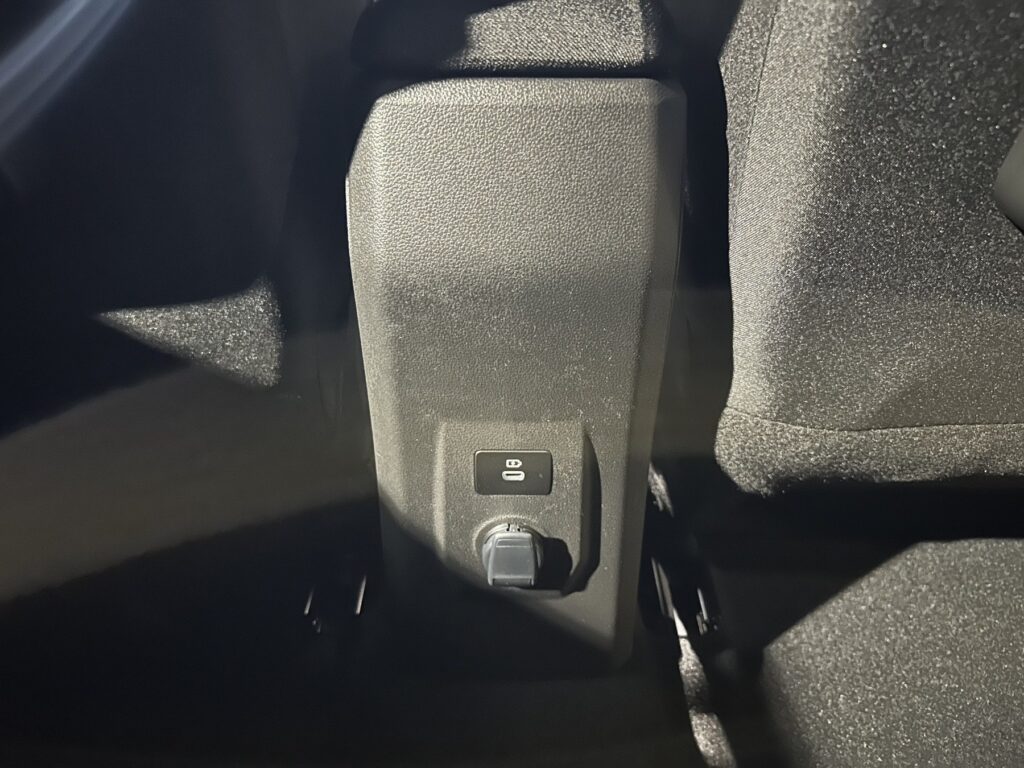 Dacia Jogger Exposé-Bild 31