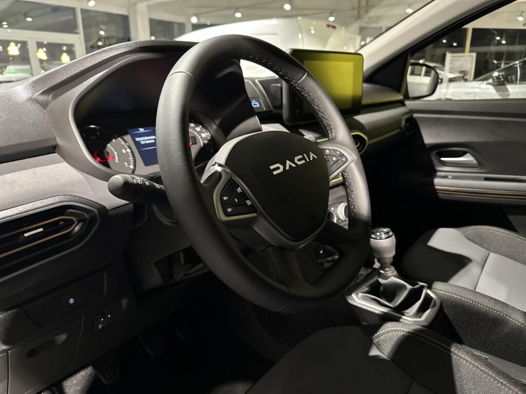 Dacia Jogger Exposé-Bild 36