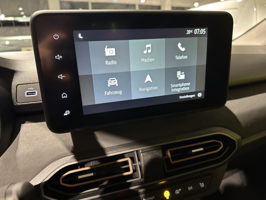 Dacia Jogger Exposé-Bild 43