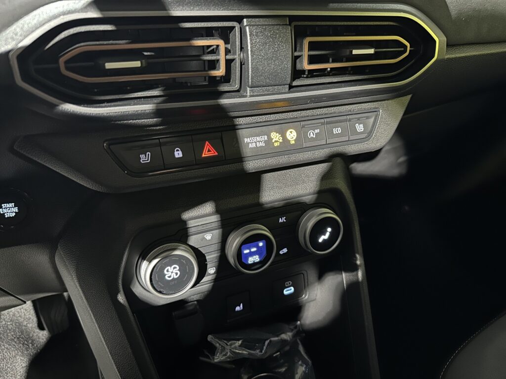 Dacia Jogger Exposé-Bild 47