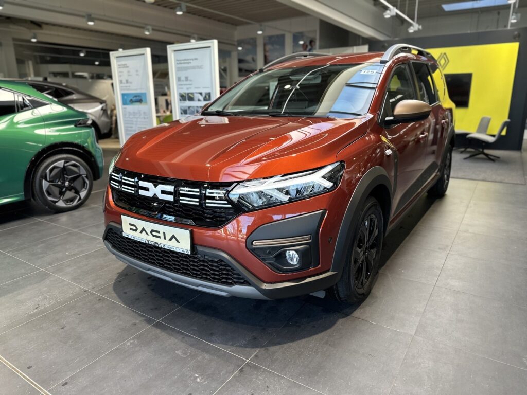 Dacia Jogger Exposé-Bild 1