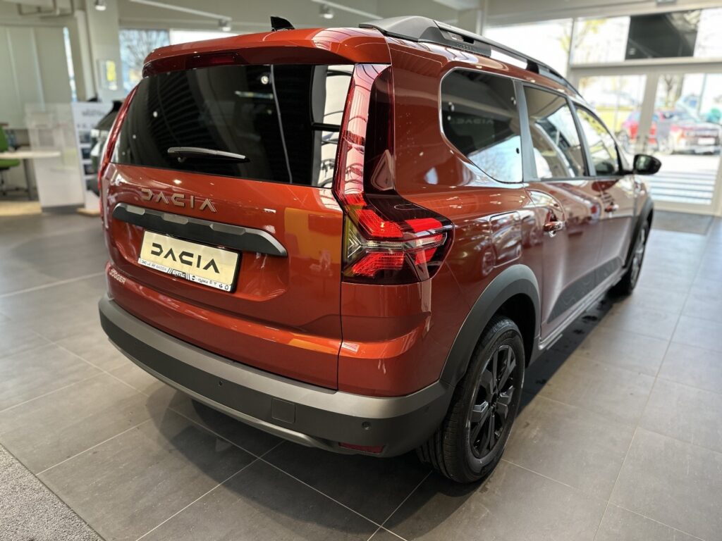 Dacia Jogger Exposé-Bild 11