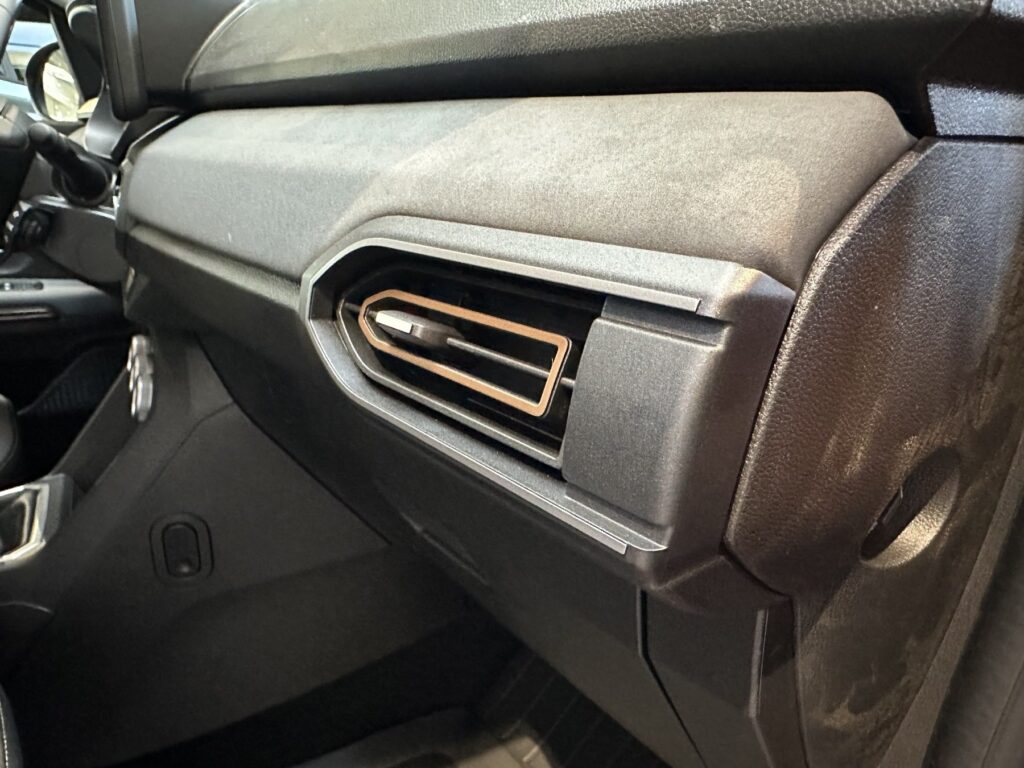 Dacia Jogger Exposé-Bild 21